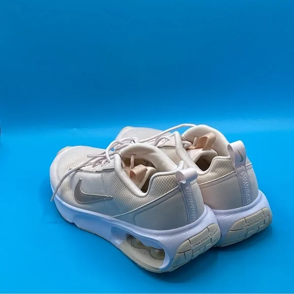 Nike Women's‎ Air Max INTERLOCK - Picture 2 of 4